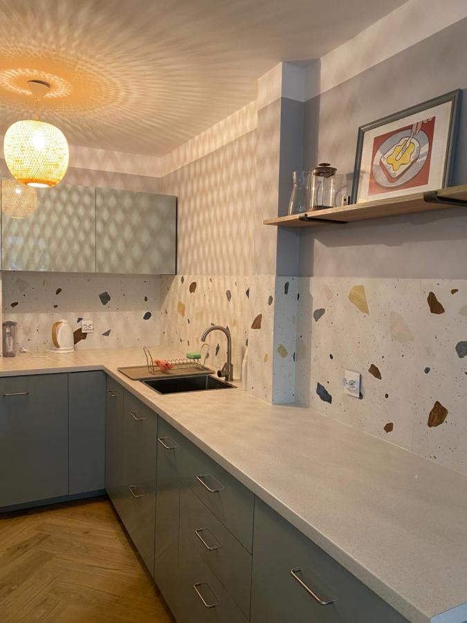 Apartment Close To Metro, 8 Minutes To Centrum And Near Airport Varşovia Exterior foto